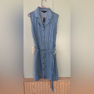 Adrienne Vittadini Sleeveless Denim Shirt Dress With Belt Size Small NWT